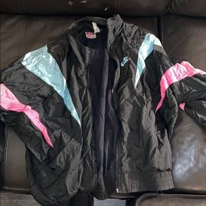 Vintage Women Nike Windbreaker